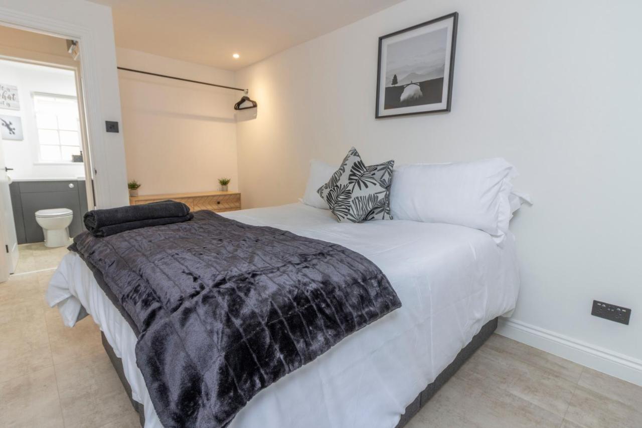 Spacious City Centre Apt Near Cathedral Exeter Luaran gambar